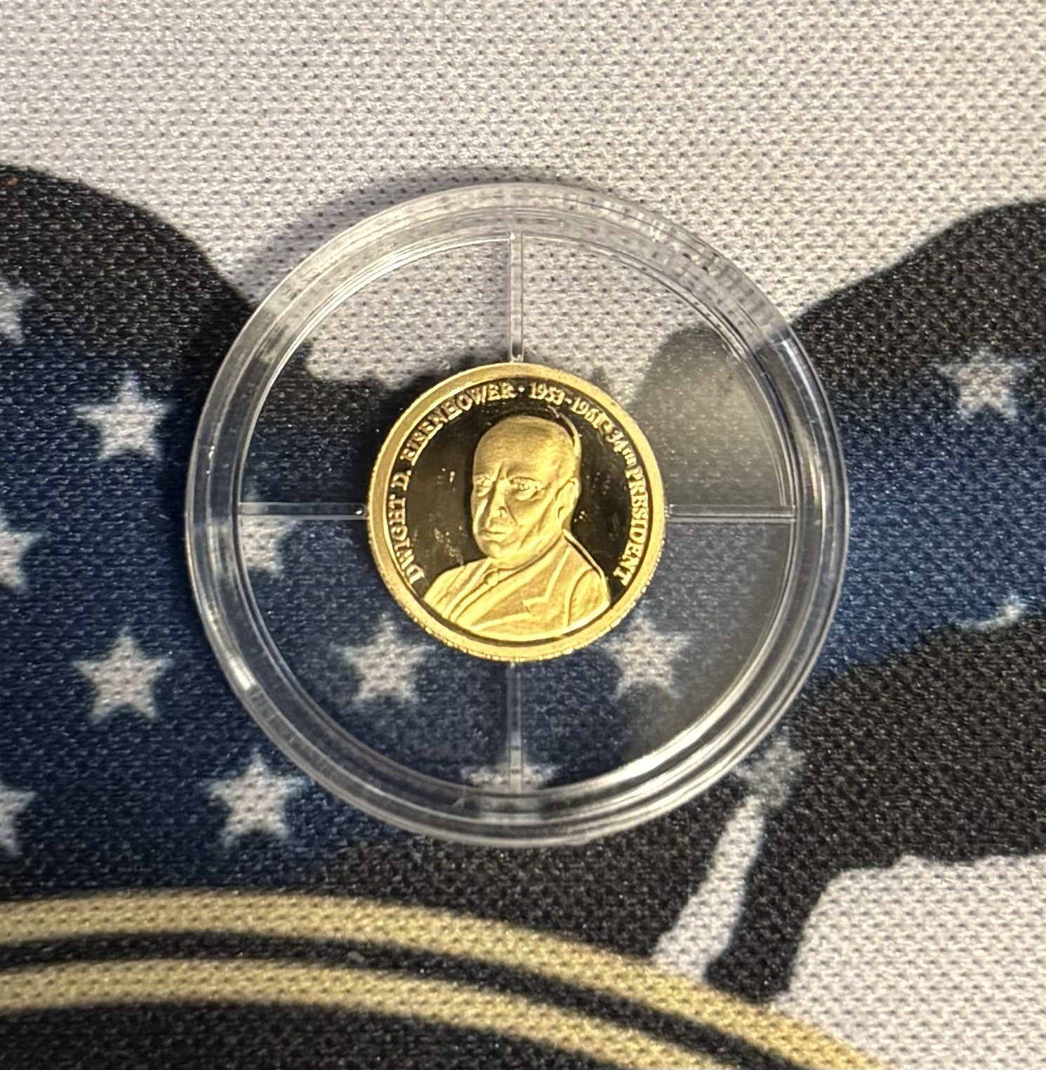 AMERICAN MINT 14k STAMPED .585 Gold 0.5 Grams Dwight Eisenhower President Series