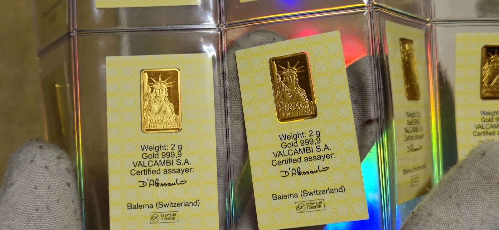 2 Gram Credit Suisse Gold Bar Certified 999.9 Valcambi W/Assay Card