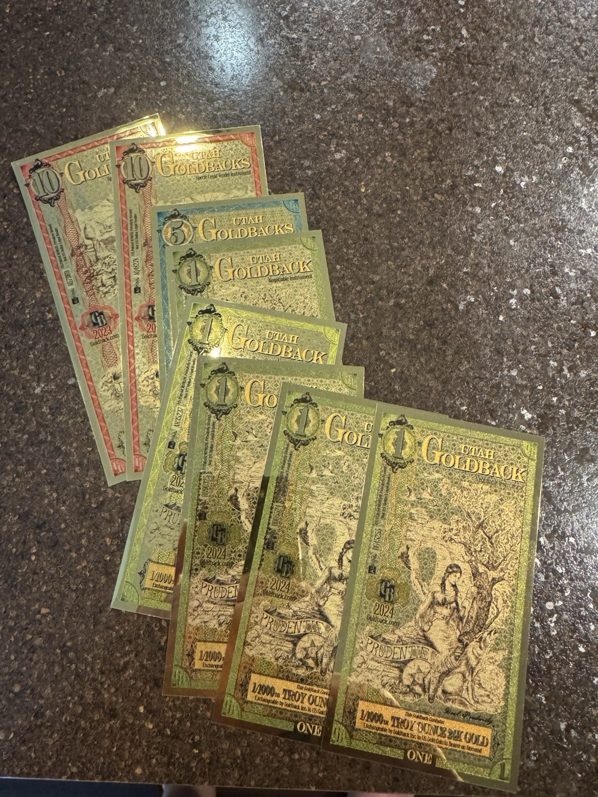 Utah GoldBack note lot of 30