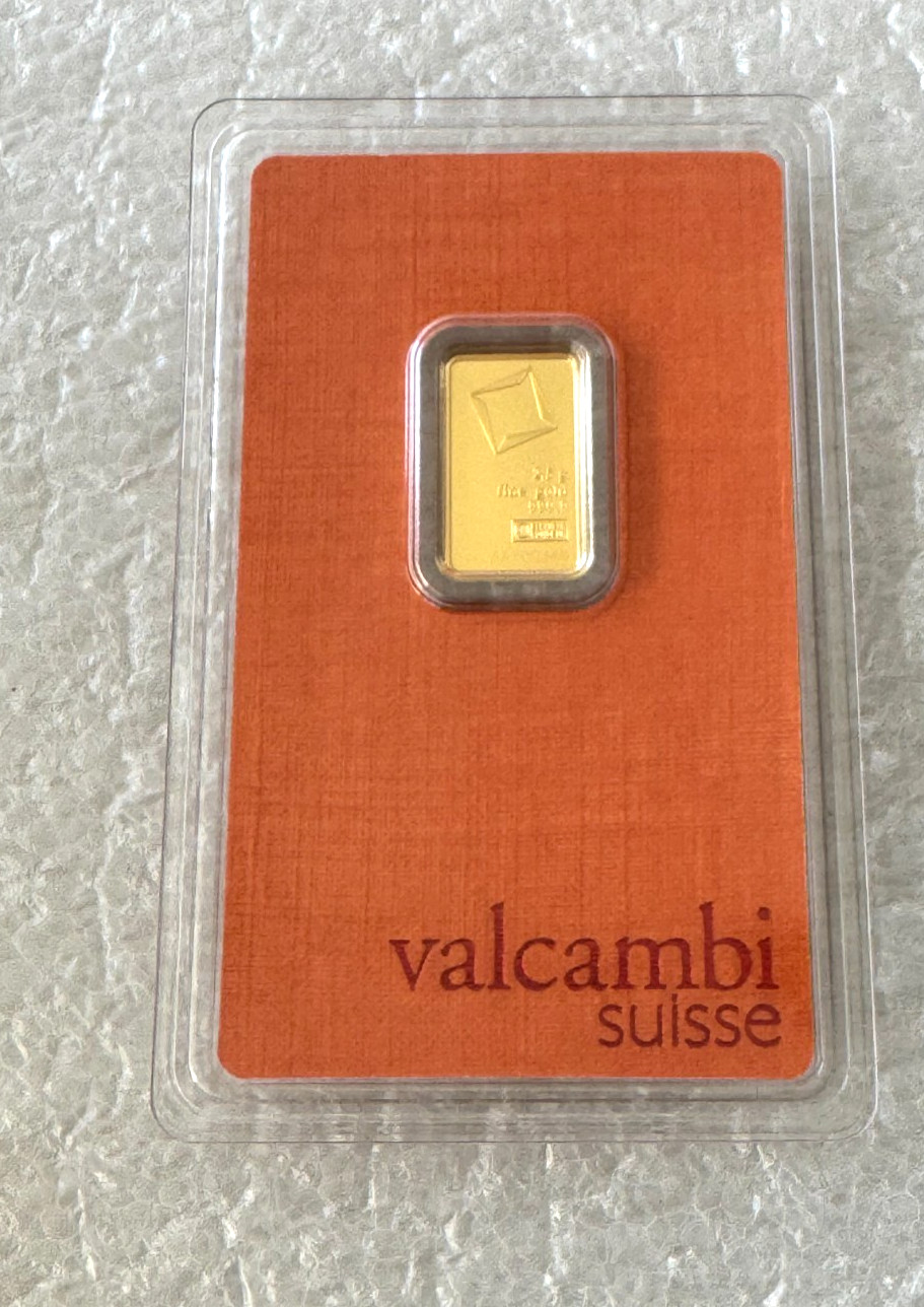 Valcambi Mint 2.5 gram gold bar in New Assay card of 999.9 fine gold 2.5g bar