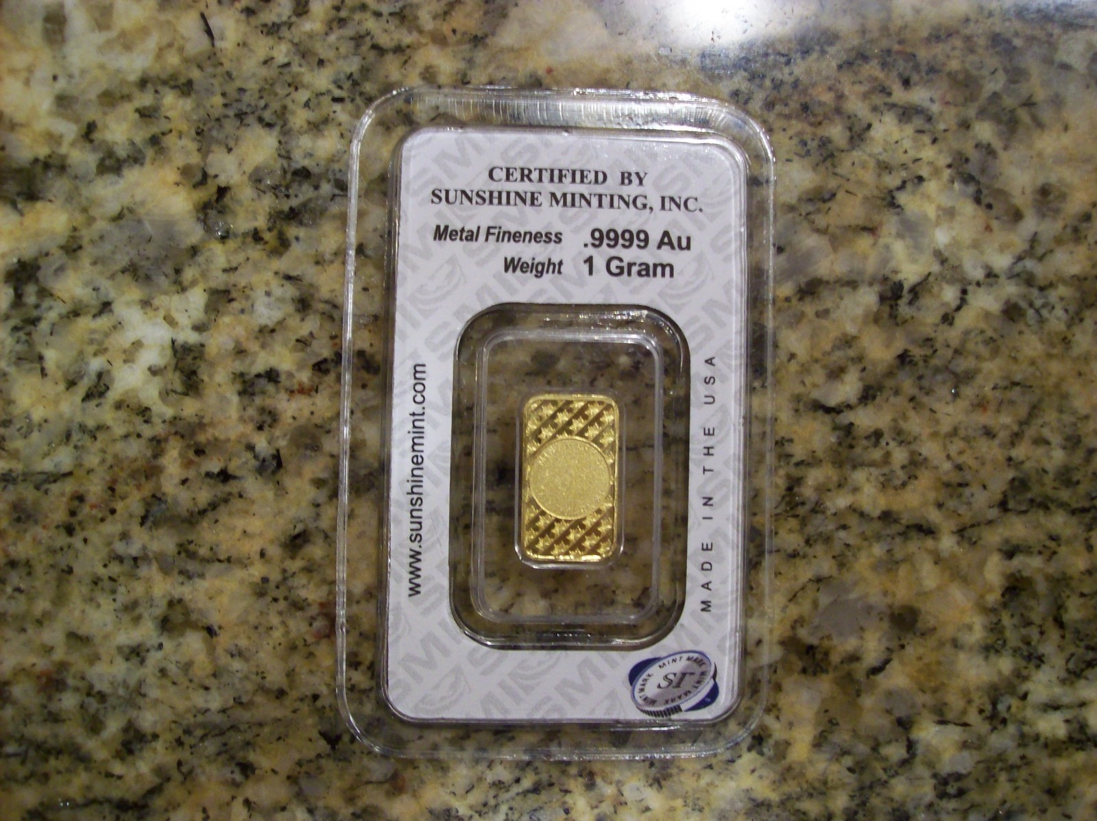 1 Gram Gold Bar .9999 Sunshine Mint / New in Assay Certificate / #A132705