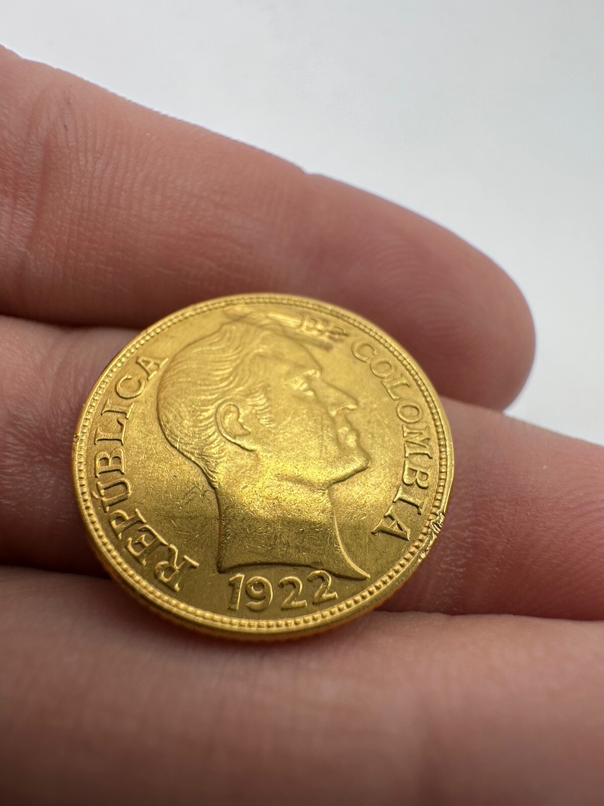 1922 -B Cinco Pesos Colombia 22k 0.916 Gold Coin Lamination Error ￼#6576