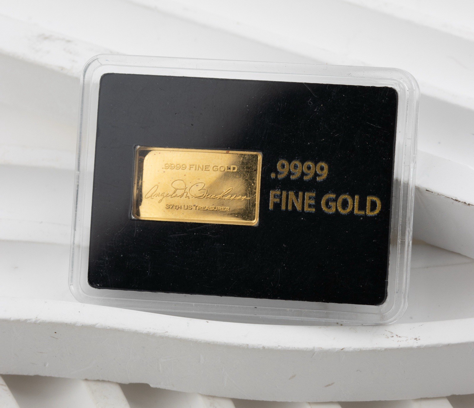 GOLD 37th US TREASURER ANGELA BUCHANAN 1/100 OZ GOLD .9999 BULLION BAR – 1105B