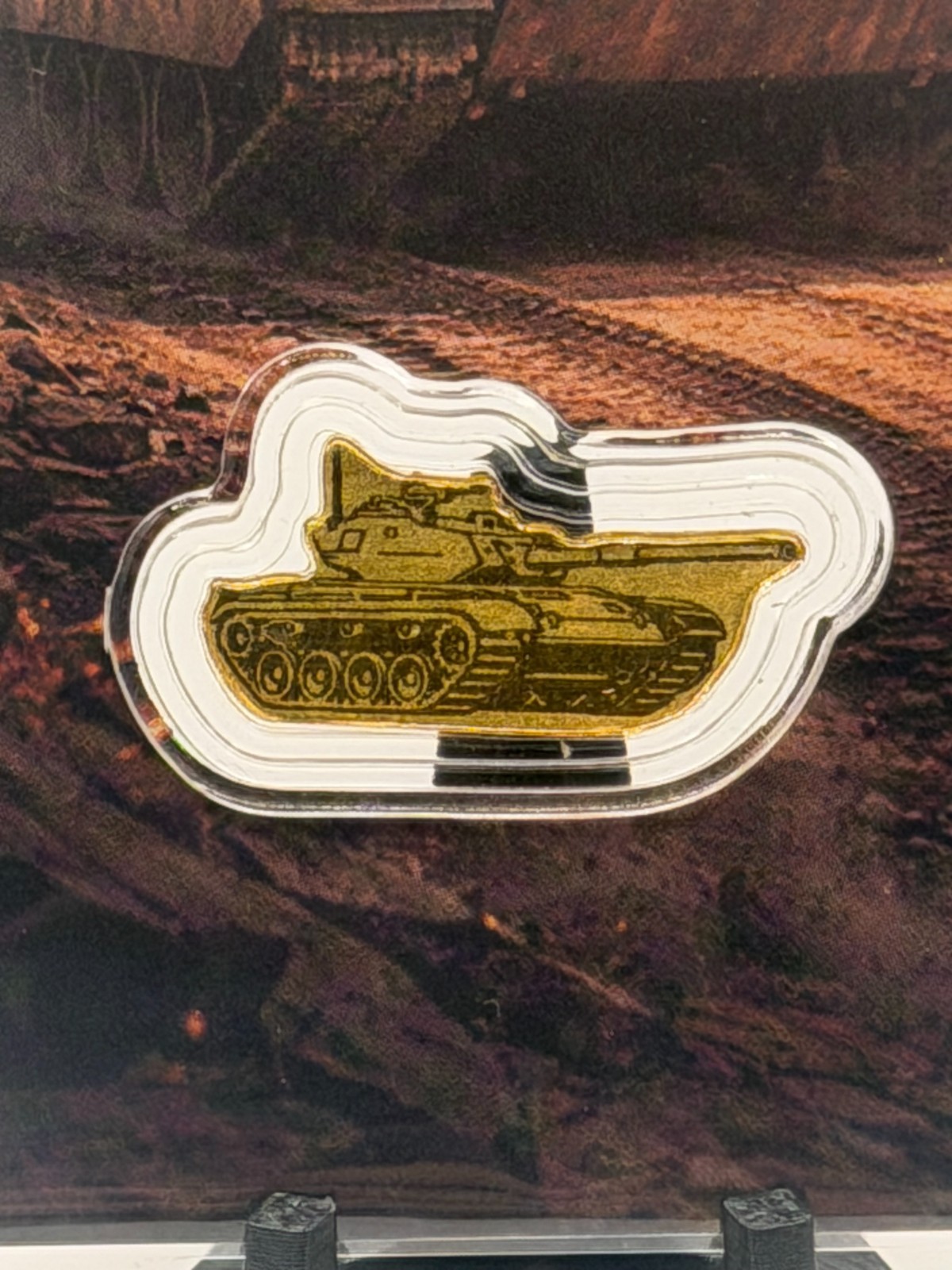 1/1000 oz .999 Fine Gold Military Desert Tank – Certificate of Authenticity
