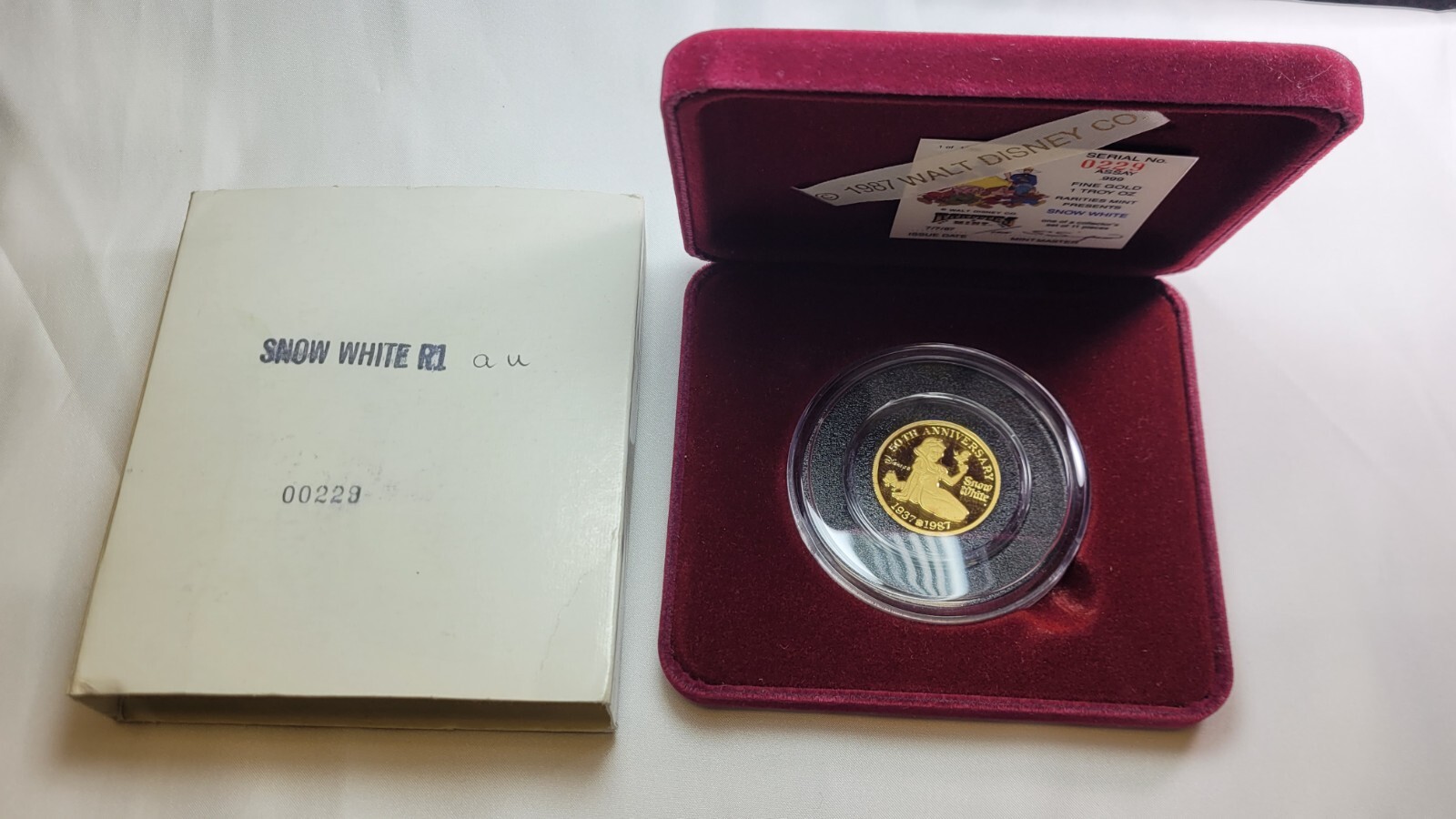 1987 Rarities Mint Snow White 50th Anniv 1 Troy Ounce .999 Fine Gold Round 0229