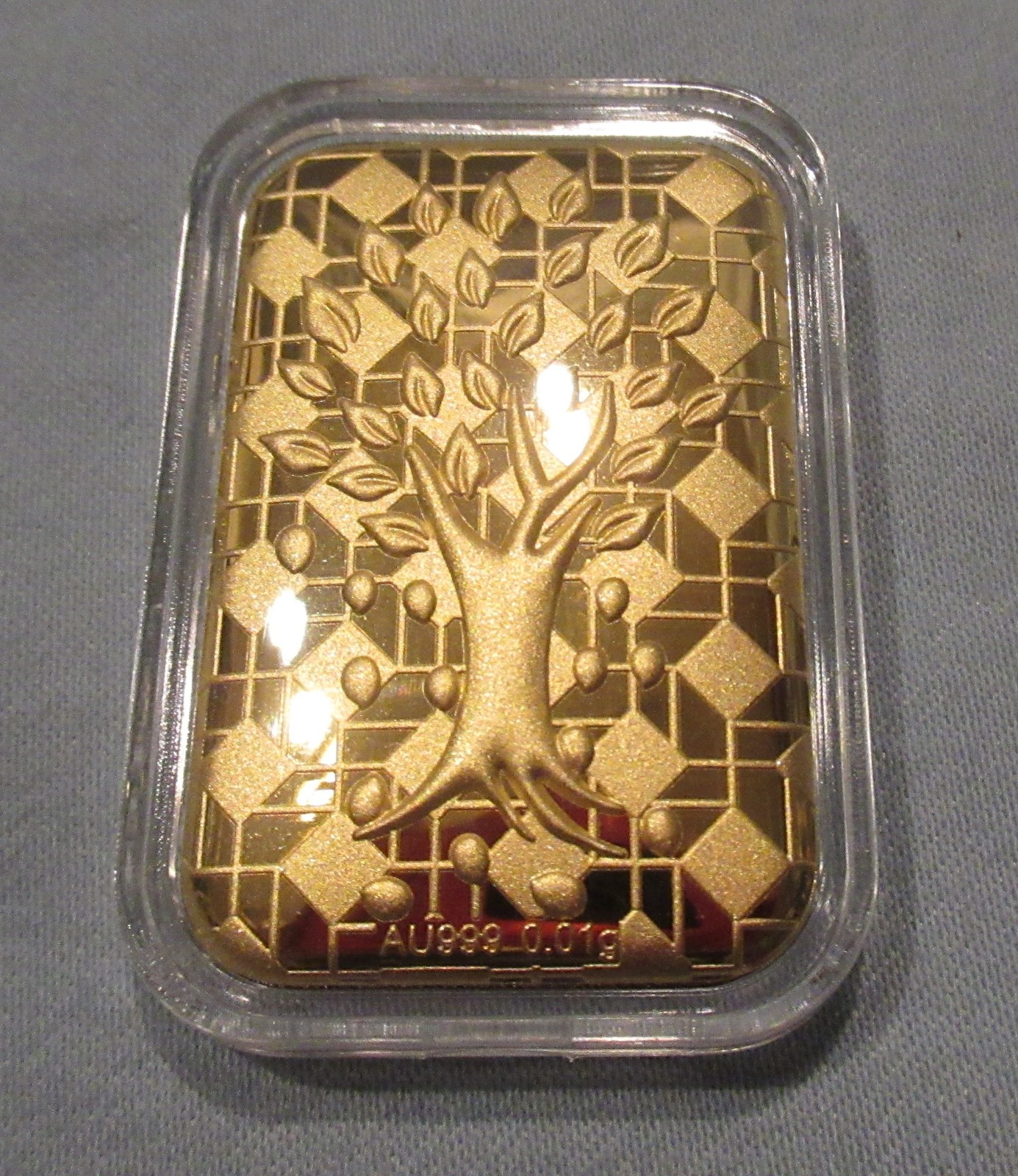 24K Yellow Gold Tree of Life Emboss Sheet 0.01g – Rectangle 31×45.5mm