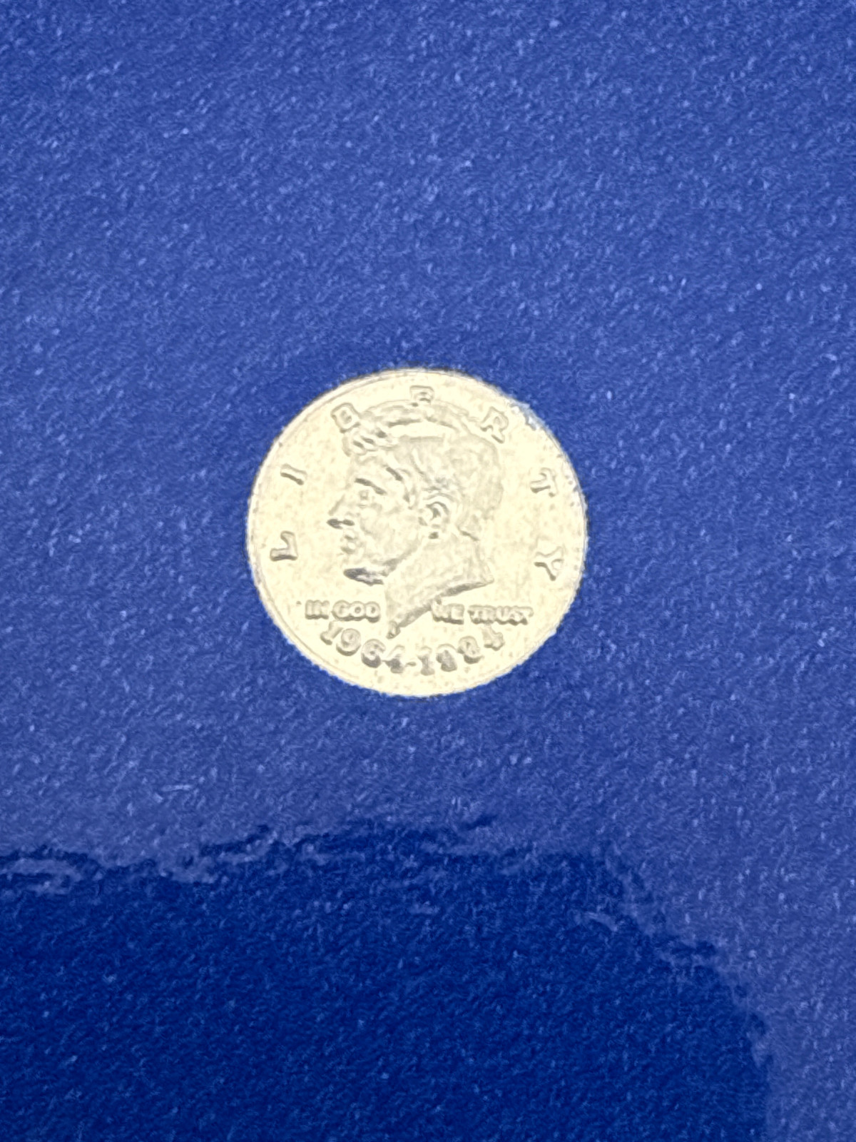 JFK 20TH ANNIVERSARY TRIBUTE SOLID 14K GOLD HALF DOLLARS COA ( ON CARD BACK)