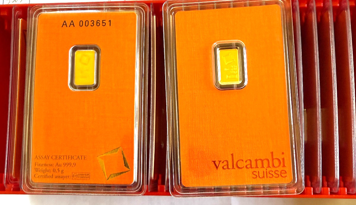Valcambi 0.5g 999.9 Fine Gold Bar in Assay Card –