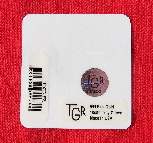 MERRY CHRISTMAS HOLIDAY 1 / 50 OZ GOLD BAR TGR 24 9999 Assay STOCKING STUFFER
