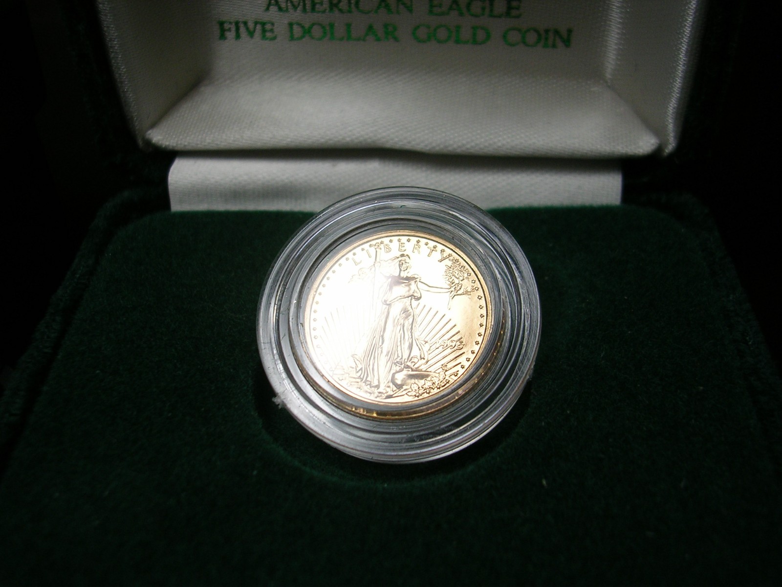 1995 Gold 1/10 oz Uncirculated UNC Eagle $5 Box and Coa