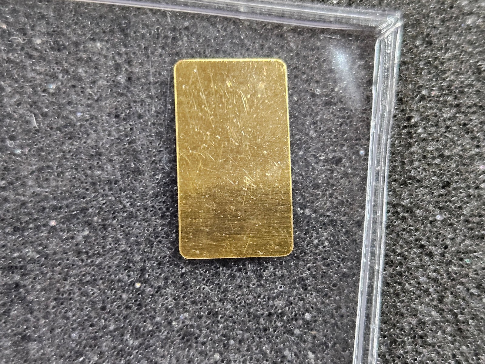 🌟 The CHIVE FUNNY CHARACTER John Daly 1/100th Oz .9999 Gold bar | SOLD OUT