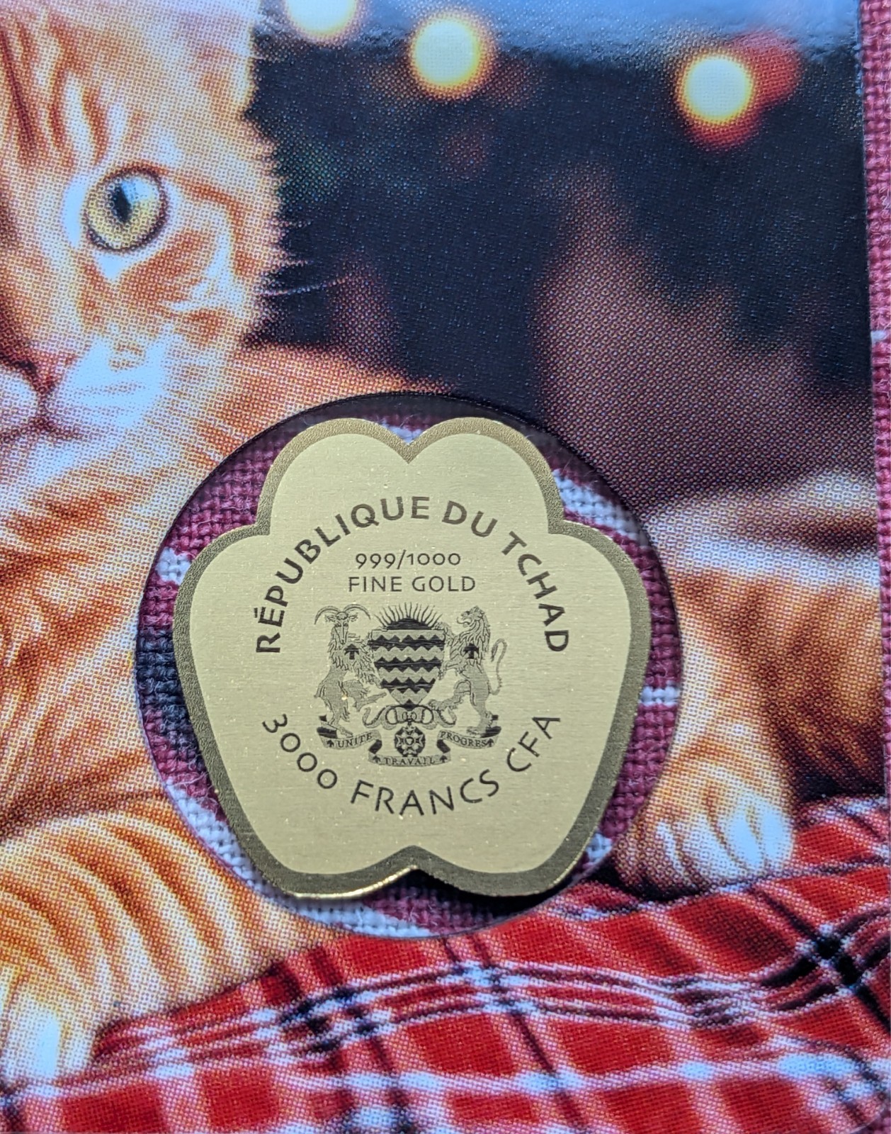 Chad Cat Paw Christmas Xmas 1/1000 Oz .999 Gold Coin in card 50k Mintage