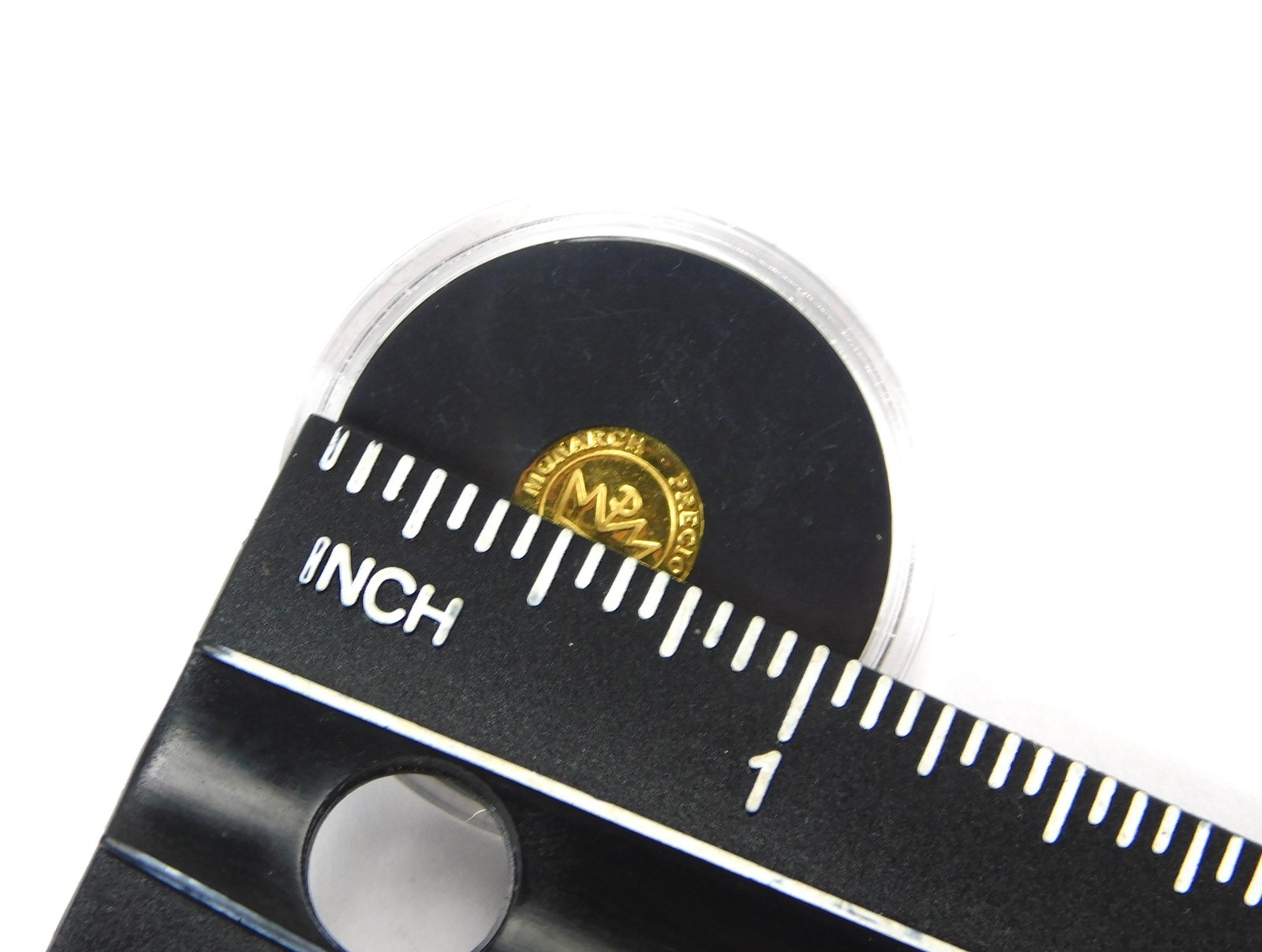 Monarch Precious Metals 1/4 Gram .9999 Fine Gold Lucky Horseshoe Round C