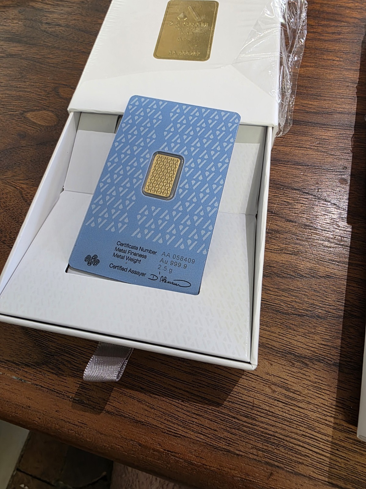 4 Acre 2.5 Gram 999.9 Fine Gold Bar Bullion In Assay Card with Presentation