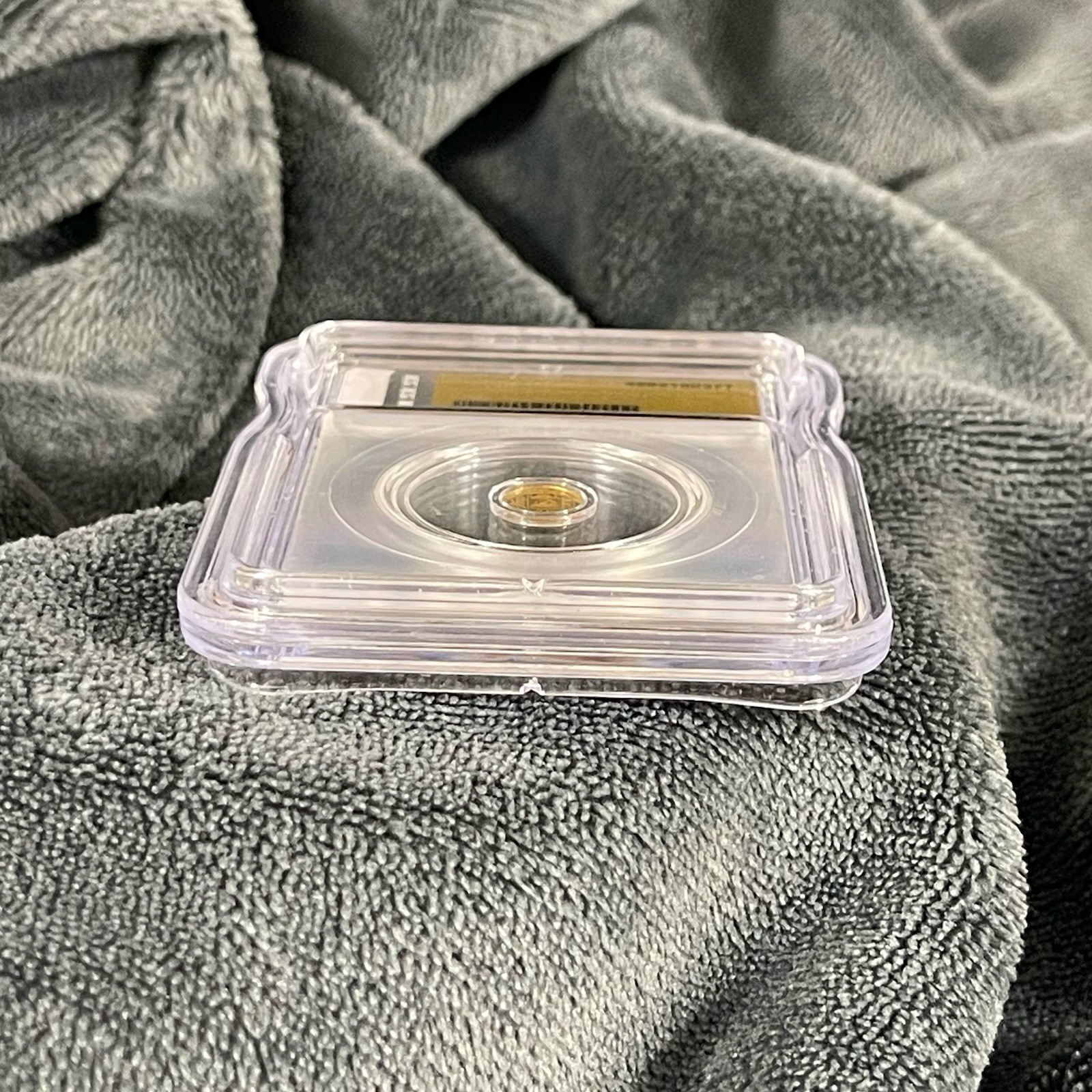ICG MS70 Eye of Ra Gold Round ND Ultra Gem Slabbed Cert 4592190377 1/500oz