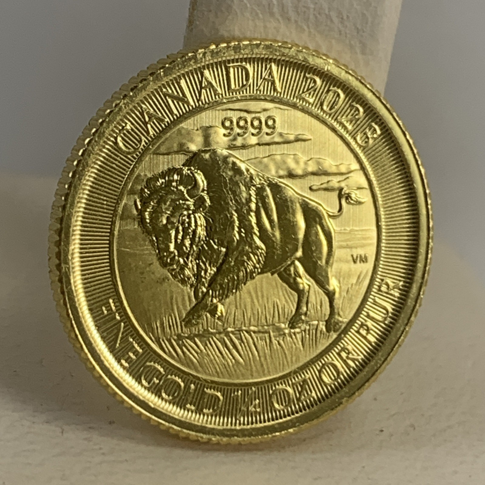 1/4 Ounce Gold 99.99 Pure Canadian Bison Coin