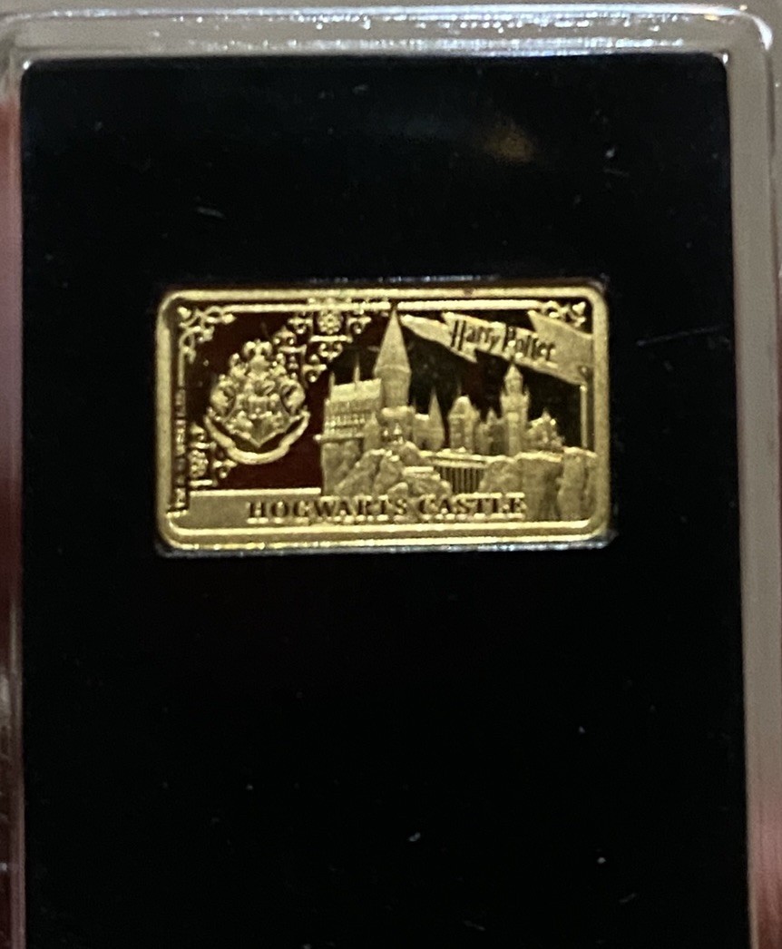 2022 Cook Islands Harry Potter .5 Half Gram Gold Bar Hogwarts Castle .999 24K