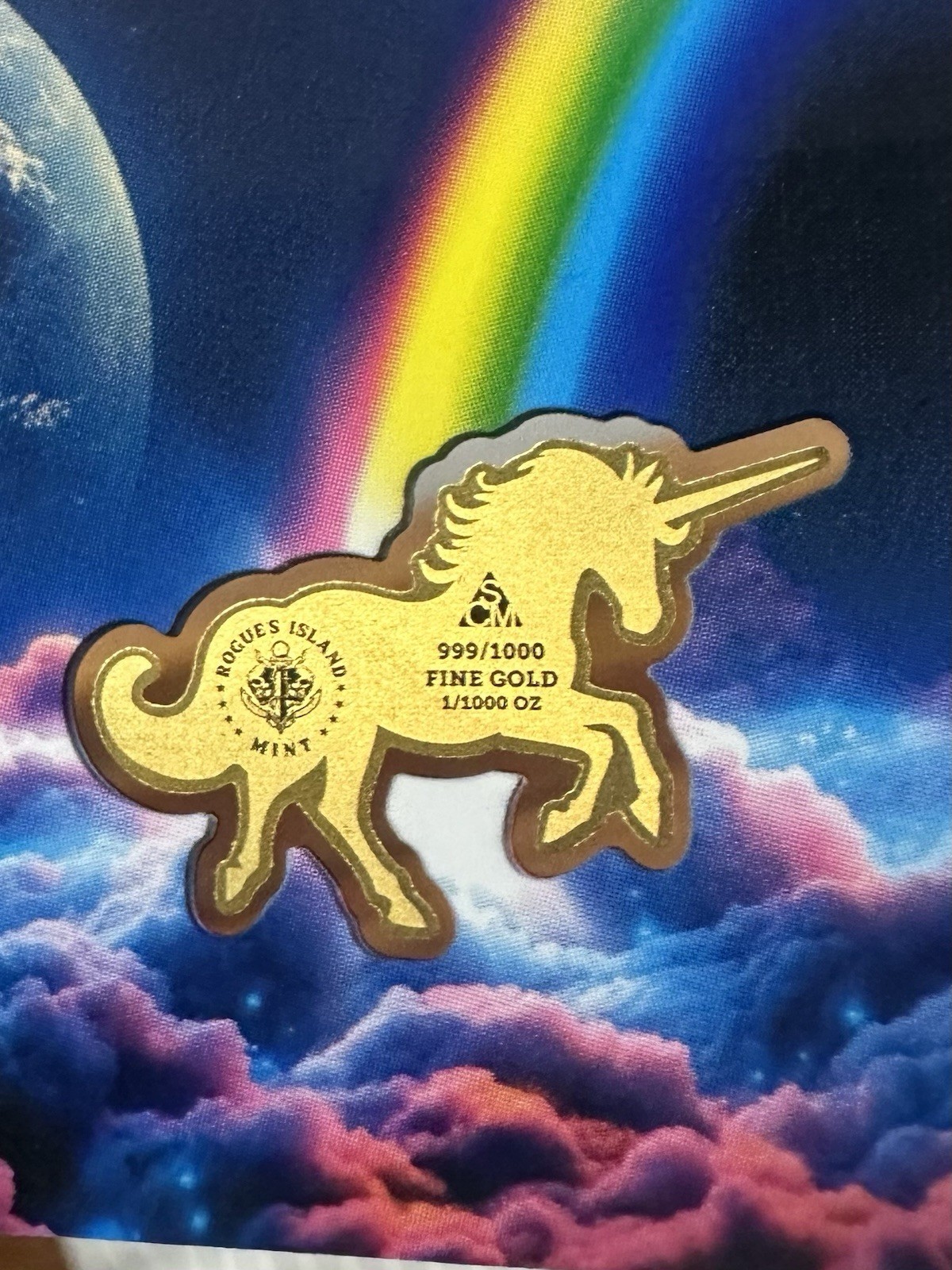 Rogues Island Mint Rainbow Unicorn Shaped 1/1000 oz Gold Card Mintage 5,000
