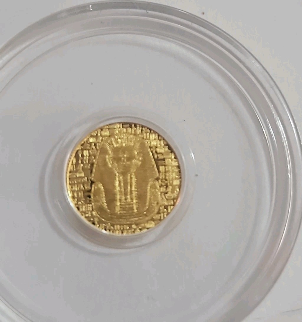 1/200th oz Gold Round – Egyptian King Tut Design (.999 Fine Gold)