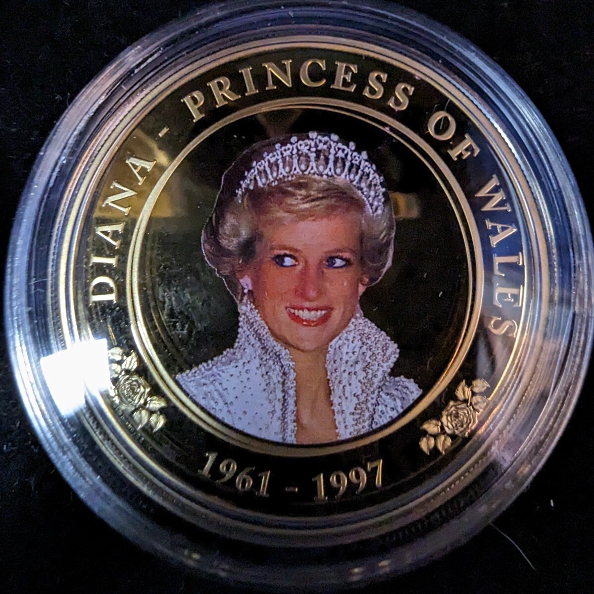 2 Princess Diana Commemorative Rounds/ Medals