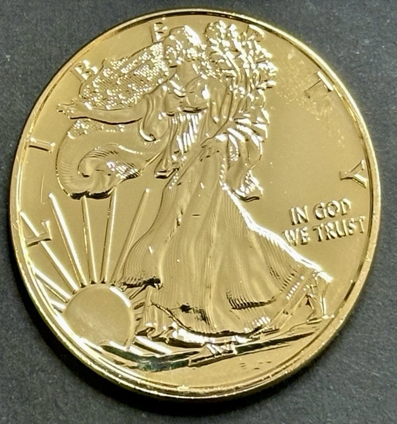 1 oz PureCopper Round. Walking Liberty American Eagle 🦅