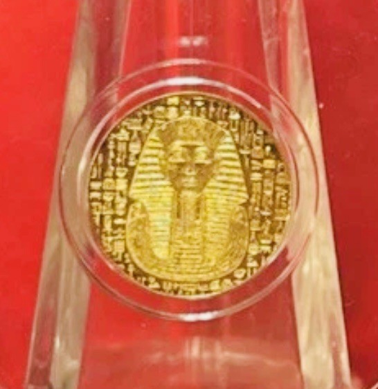 ⭐️1/200th Fine Gold Round Coin Egyptian King Tut w/ Capsule .9999 Fine Gold