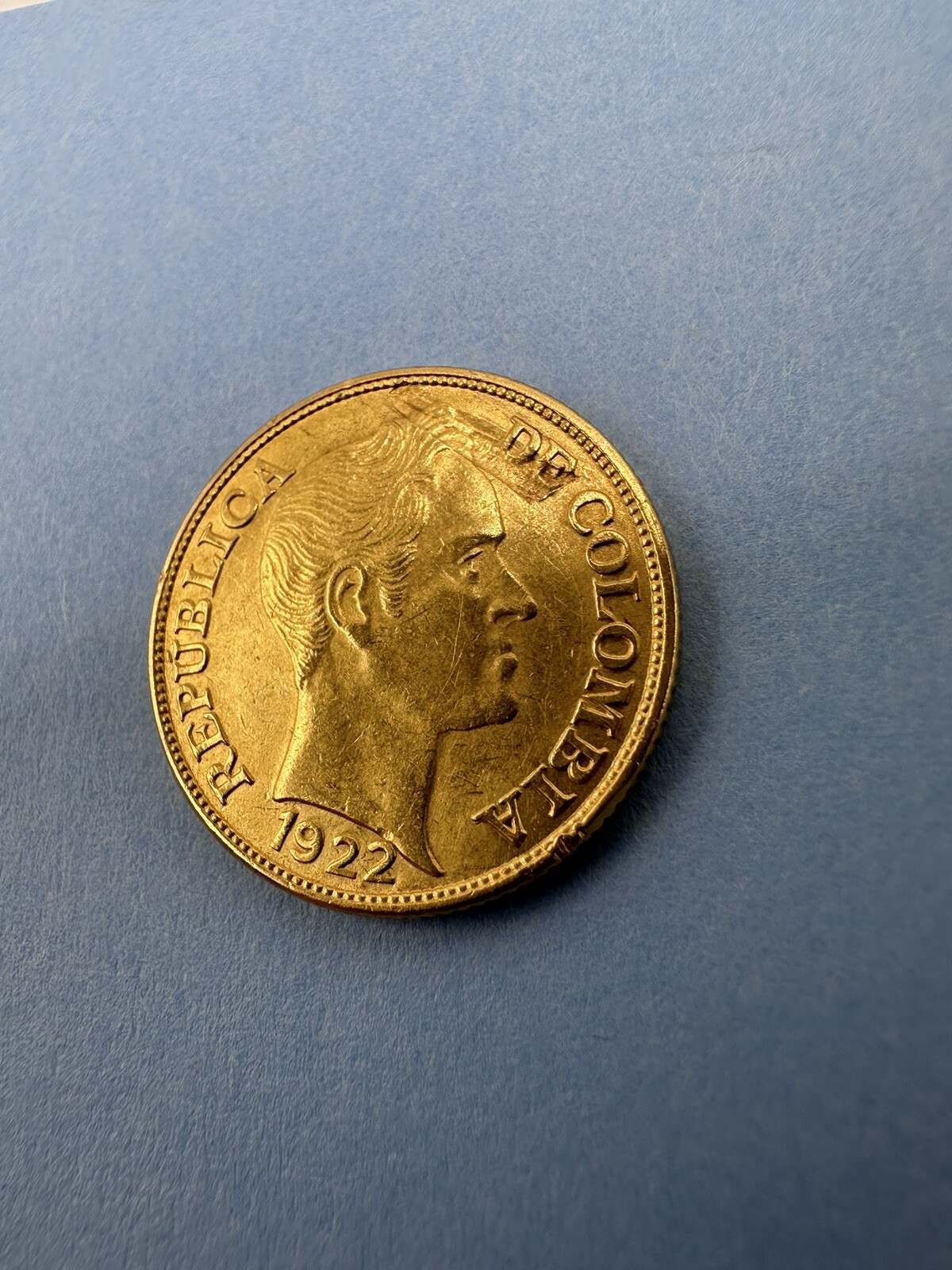 1922 -B Cinco Pesos Colombia 22k 0.916 Gold Coin Lamination Error ￼#6576