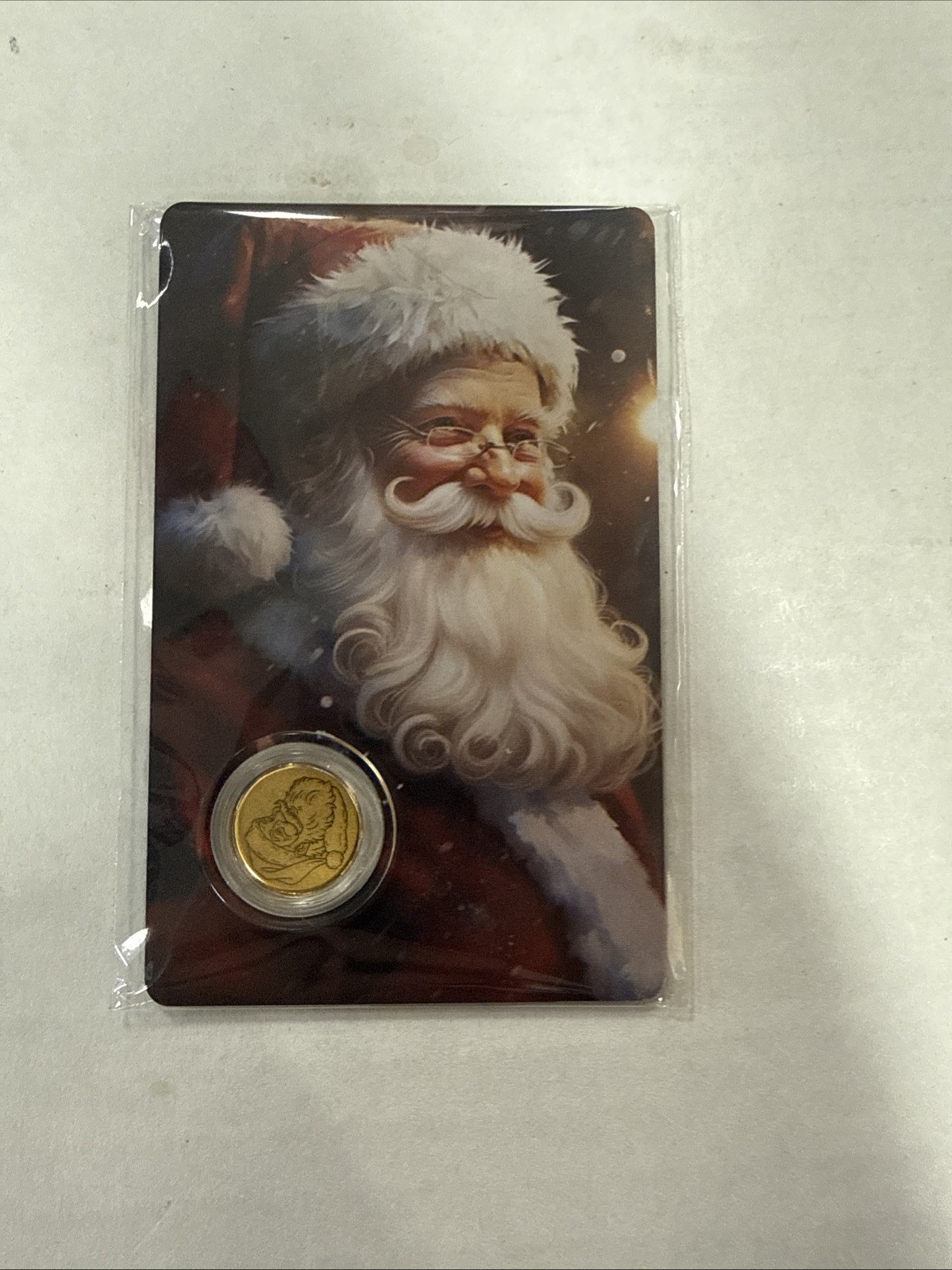 2025 Santa Claus 1/1000 999 Fine Gold Round in Card COA