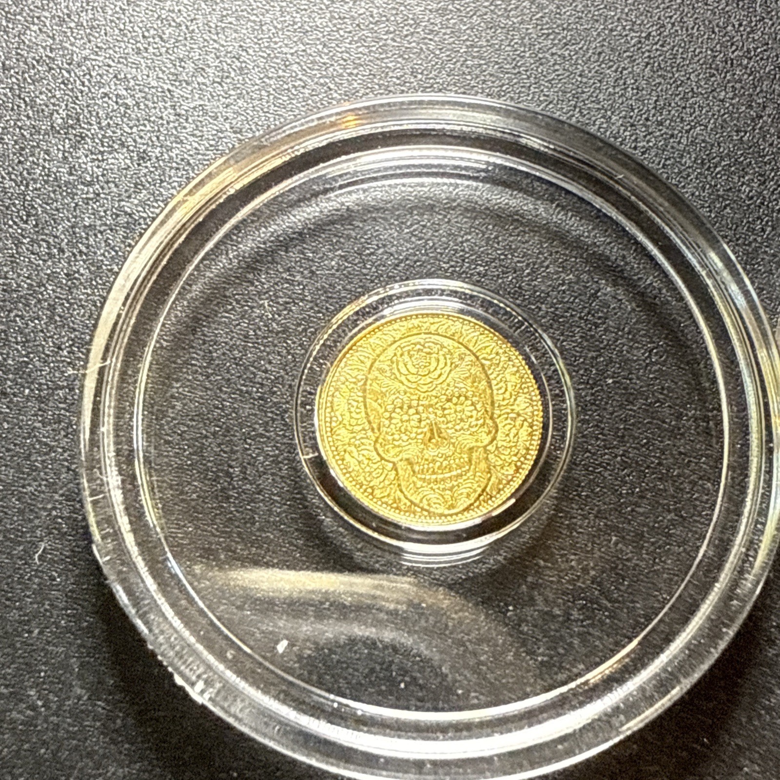 Lot Of 2- 1/200th oz .9999 Fine Gold Skull Dia De Los Muertos Fractional Gold