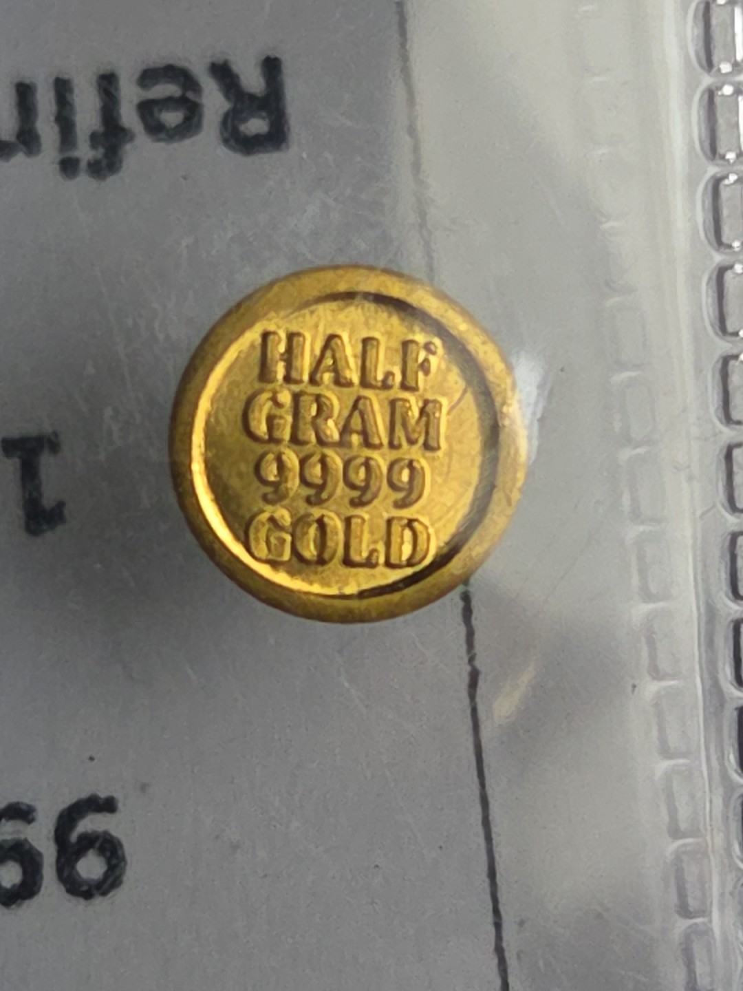 (2) 0.5 Gram PG & G 1/2 Gram .9999 Pure Gold Mini Rounds #652