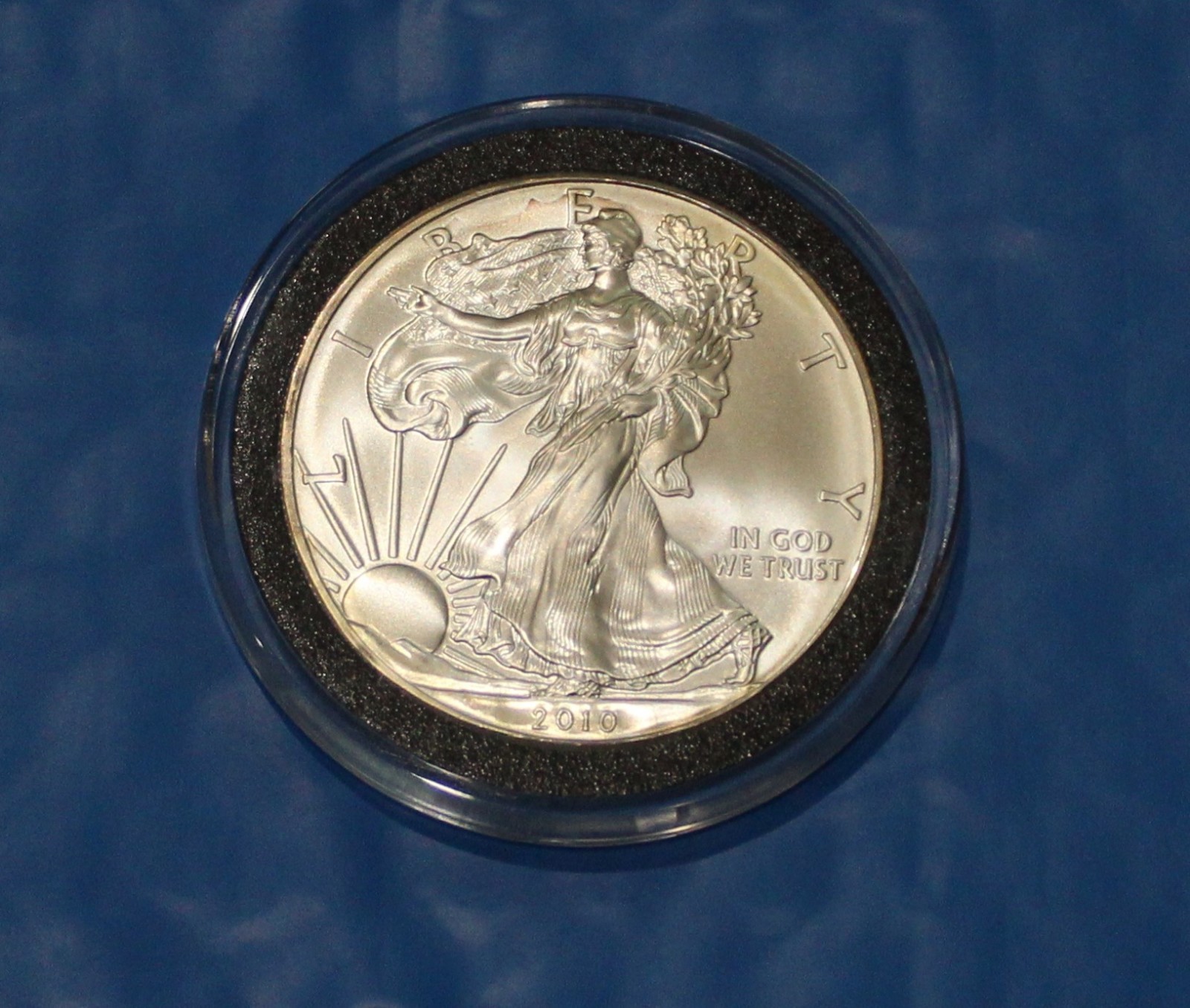 2010 1 OUNCE SILVER EAGLE BU UNCIRCULATED