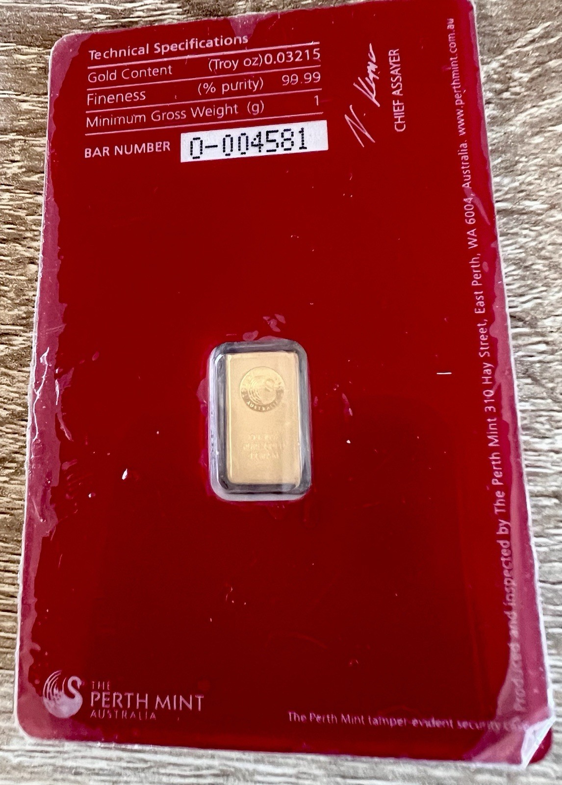The Perth Mint Australia Oriana 1g Gold Bar in Assay Card Total 1g