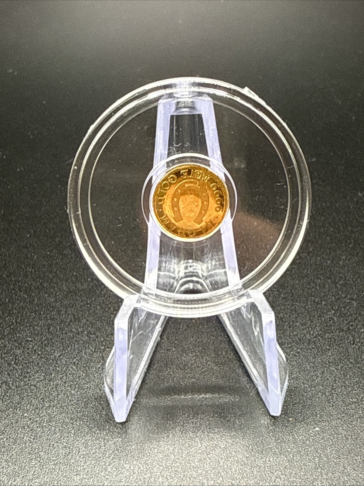 1/4 Gram .9999 Fine Gold Monarch Precious Metals Horseshoe in Capsule