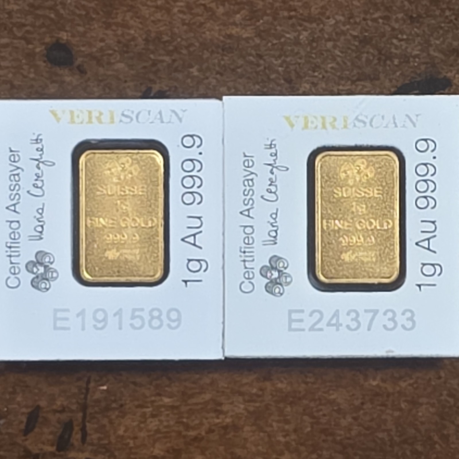 PAMP Suisse Lot of 2 1g Gold Bars 0.9999 Fine Veriscan in Assay