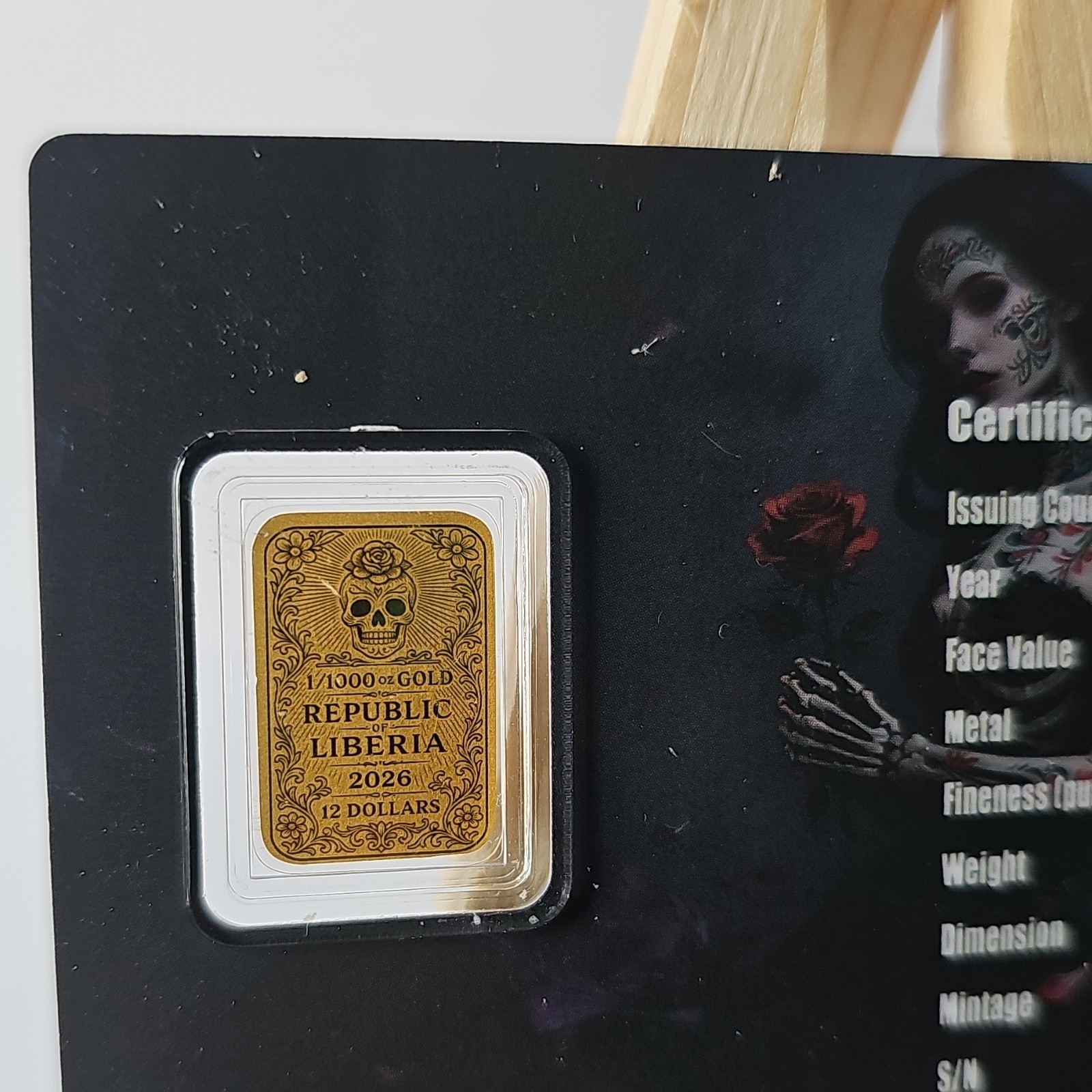 1/1000 oz Gold Bar Republic of Liberia 2026 Dia de los Muertos Roses .9999 Fine
