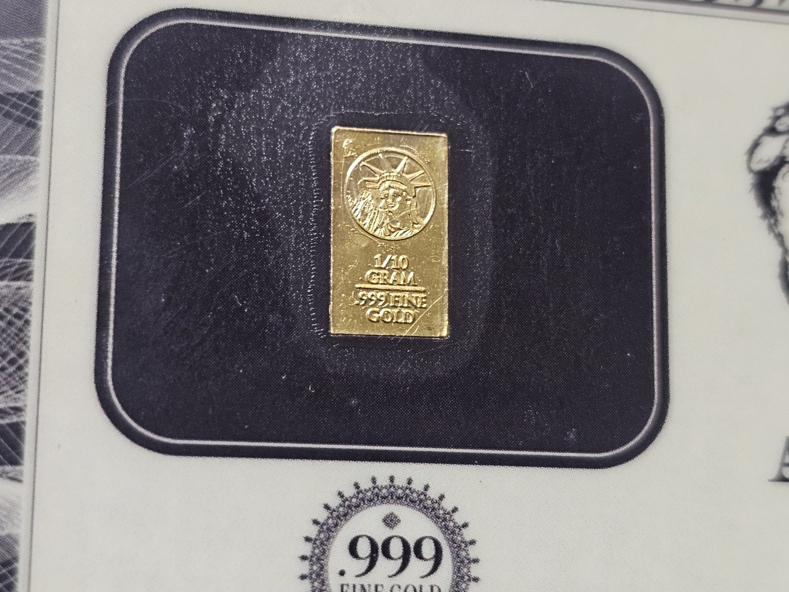 1/10 gram .999 Fine Gold Alex Jones “Infowars Republic Defense” 1776 card