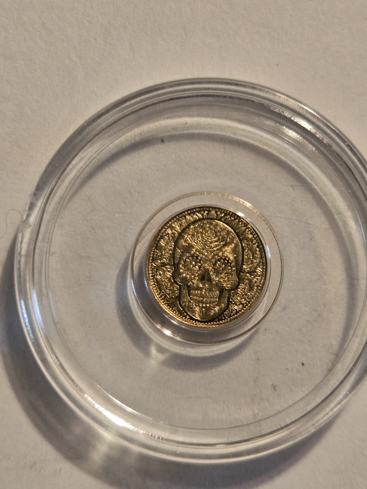 Day Of The Dead 1/200th Oz Gold Round