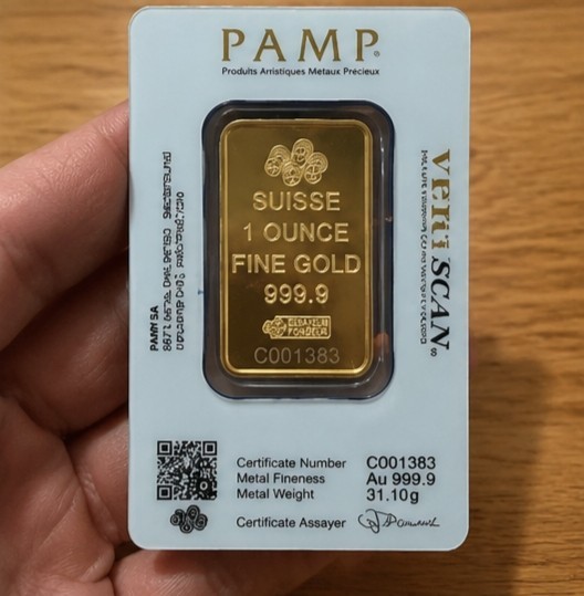 PAMP Suisse 1 oz 999.9 Fine Gold Bar Bullion in Veriscan Assay Card