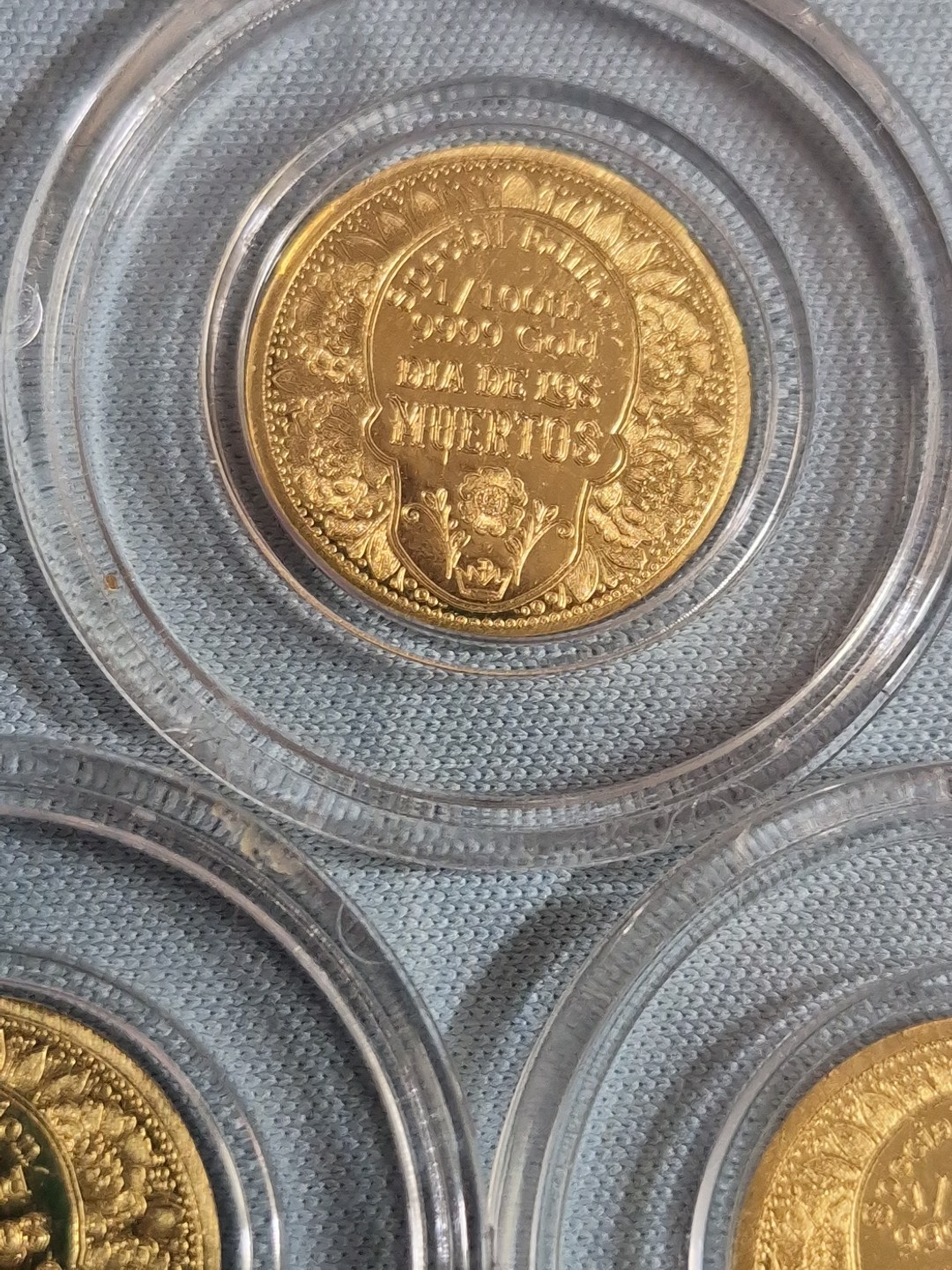 Lot Of 3-1/100th oz .9999 GOLD Coins Sugar Skull Dia De Los Muertos in Capsule