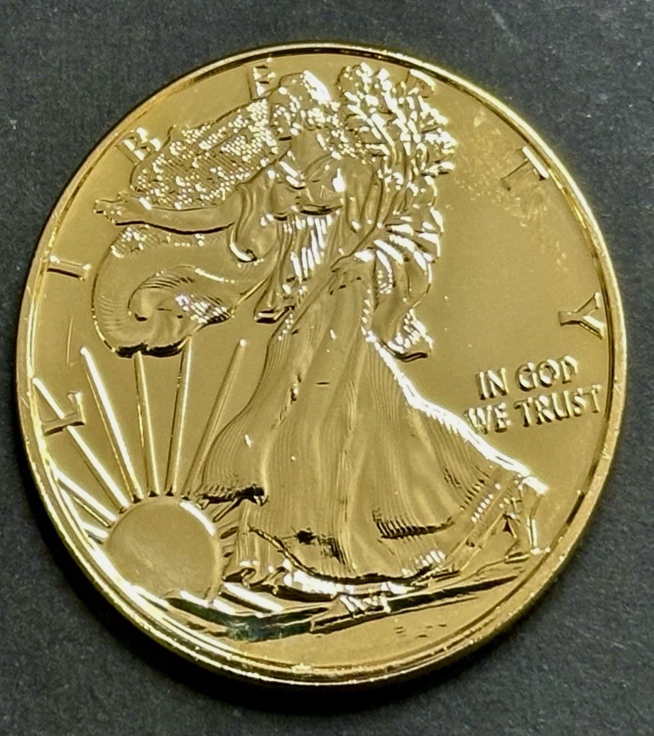 1 oz PureCopper Round. Walking Liberty American Eagle 🦅