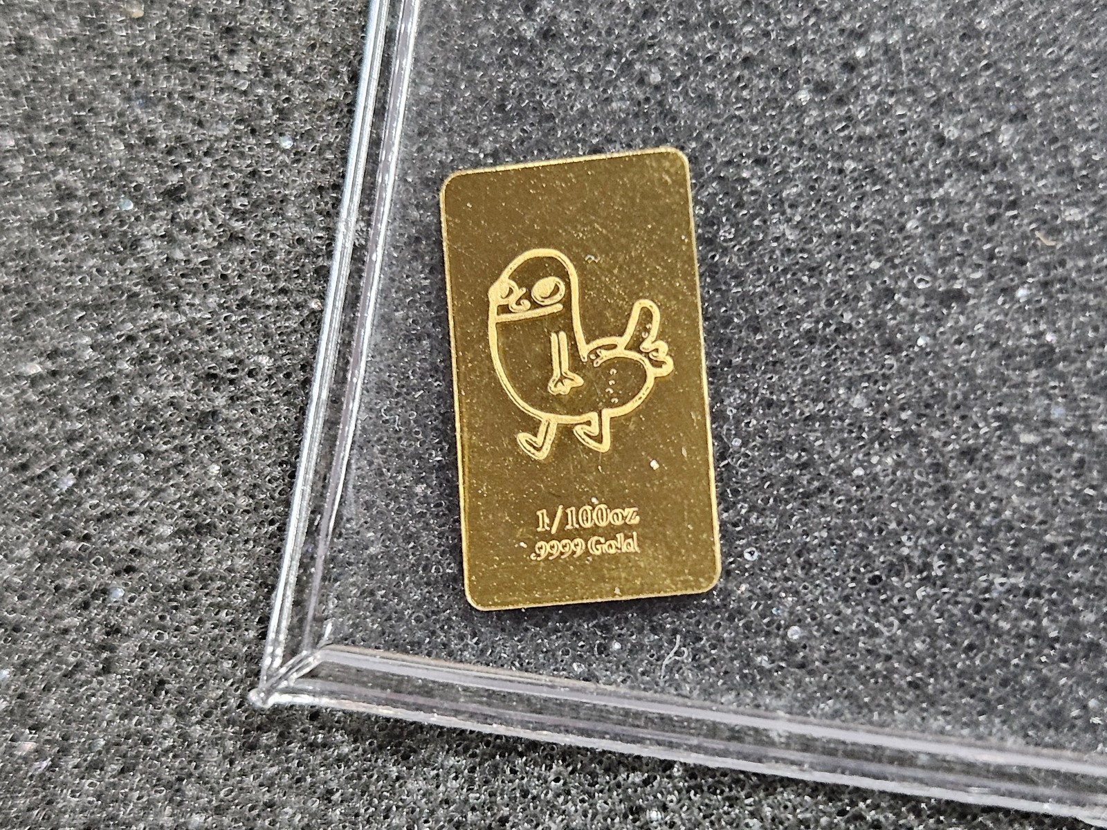 🌟 The CHIVE FUNNY CHARACTER 1/100th Oz .9999 Gold bar | SOLD OUT