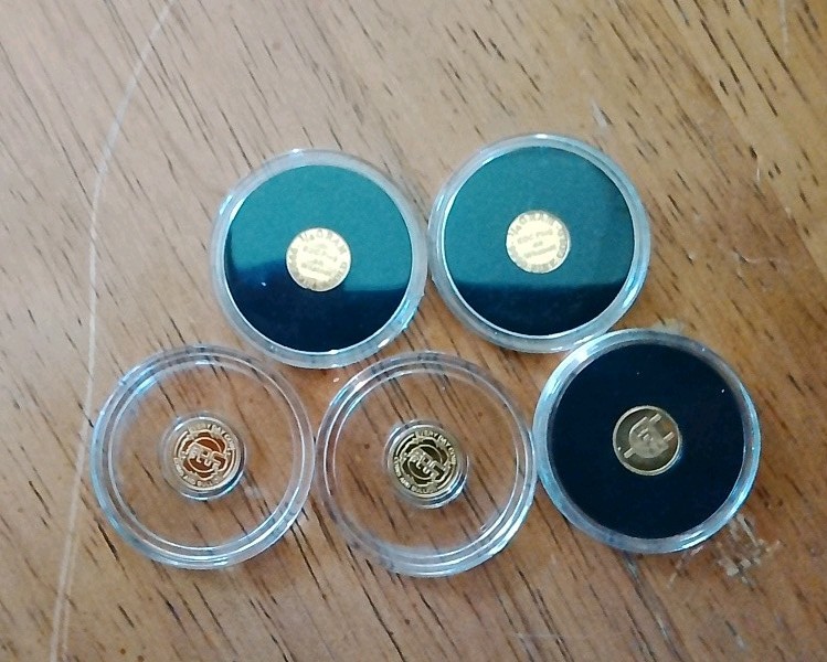 Lot Of 5 1/4 Gram Gold Rounds