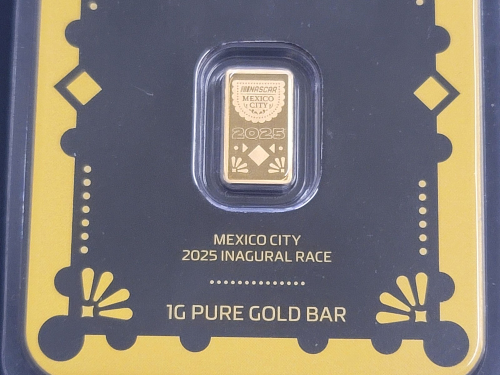 NEW SEALED 2025 NASCAR MEXICO CITY INAGURAL RACE 1g 0.9999 GOLD BAR