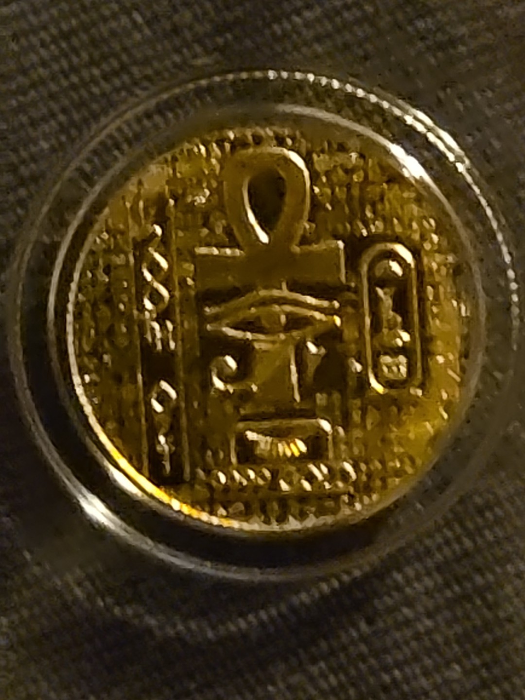 1/200th Precision Etched 24k King Tut Monarch Egyptian Scarab Anhk Gold Capsuled
