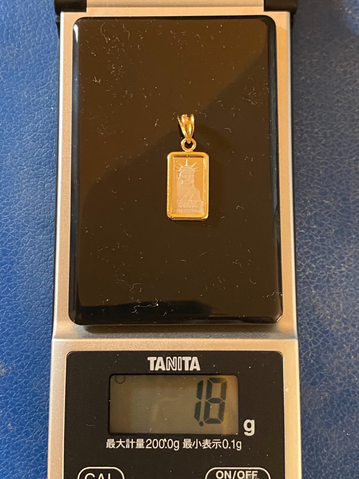 1 Gram Platinum bar Valcambi Suisse #088927 assay In 14 Kt Gold Bezel With Cert.