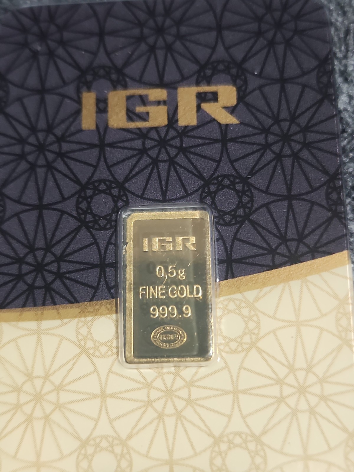 2025 GOLD SNAKE AND .5 GRAM GOLD BAR
