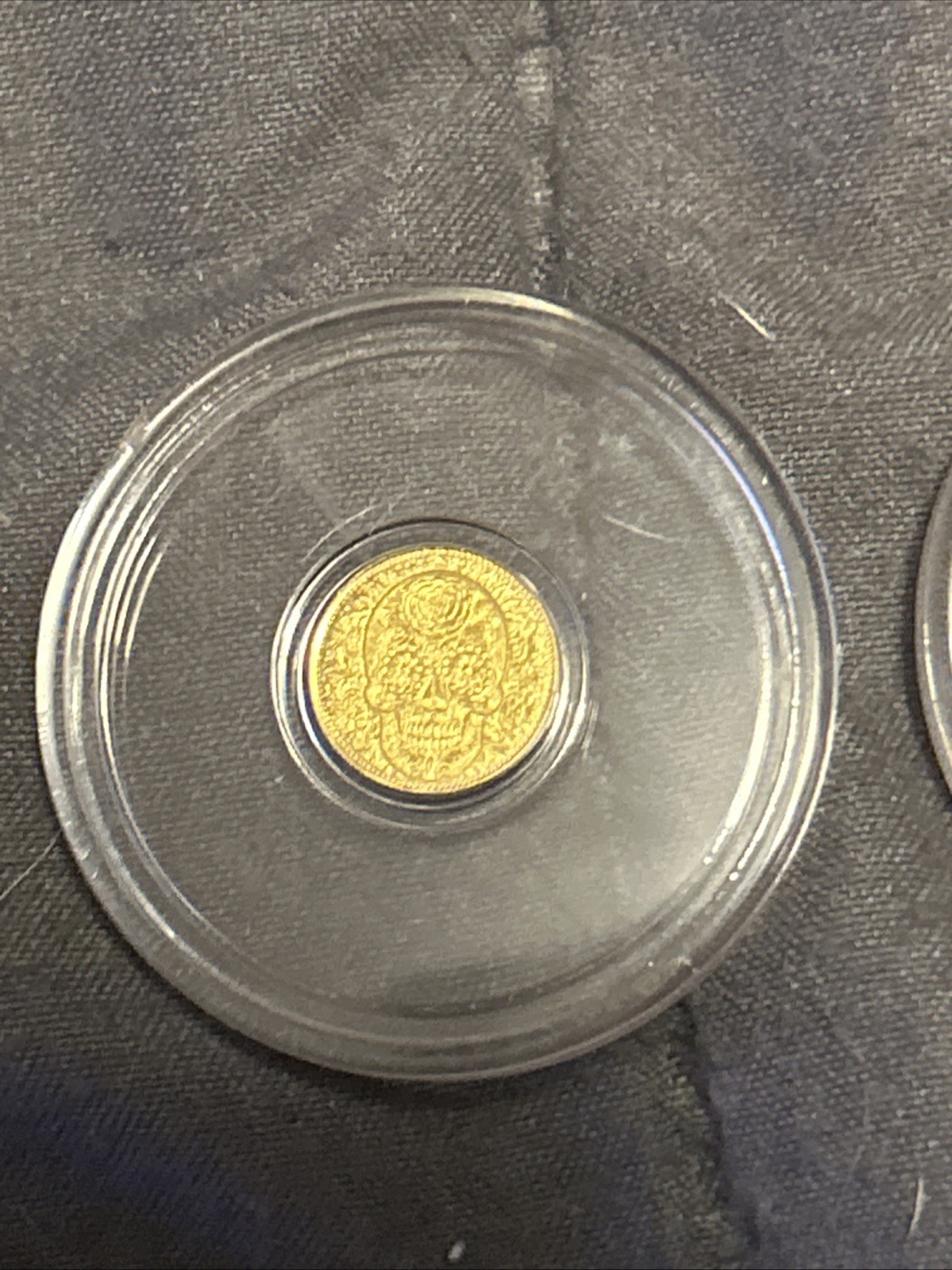 X2 1/200th .9999 Gold Rounds In Capsules Total of 2 Rounds