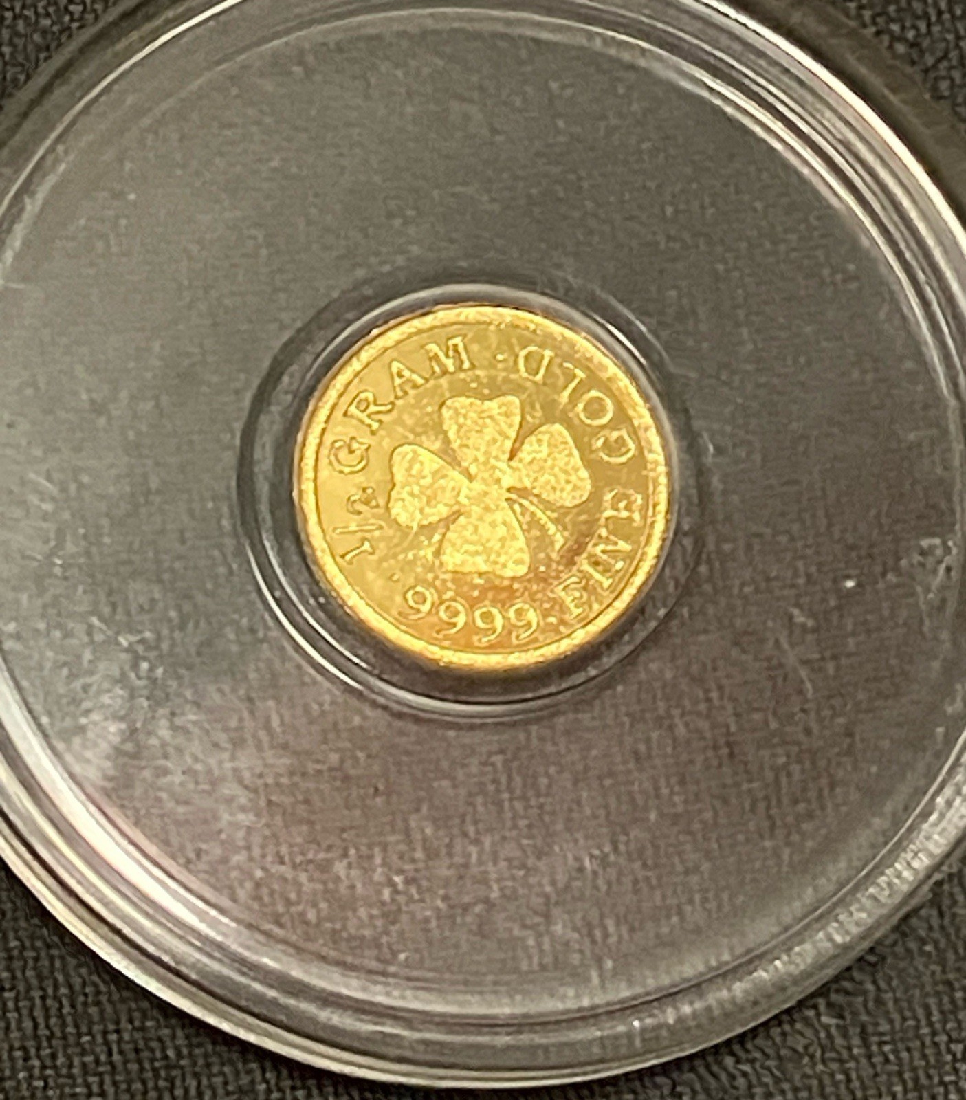 1/2 Gram .9999 Fine Gold Clover In Capsule- Monarch Precious Metals