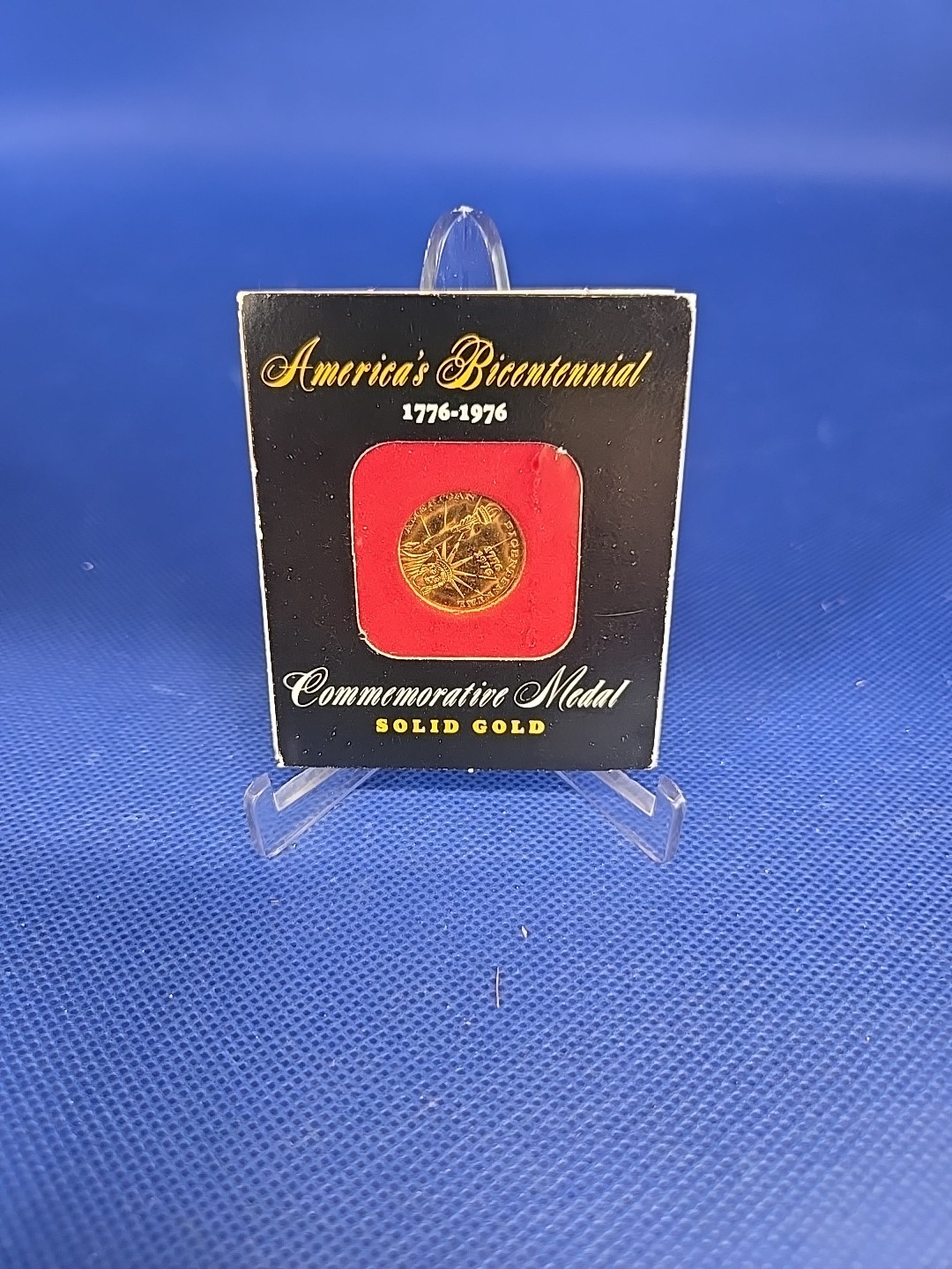 1976 America’s Bicentennial Gold Medal 1.6g 10kt – Statue Of Liberty