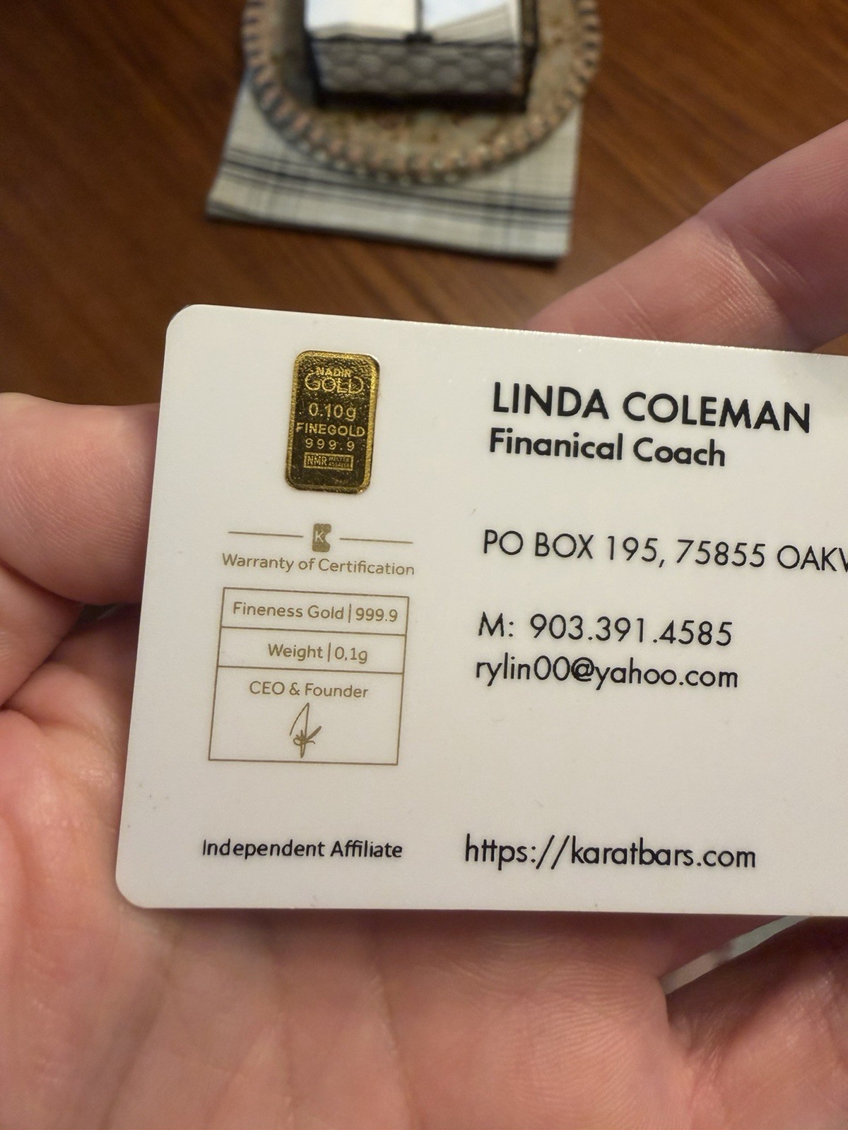 0.1 gram Gold Karatbars Business Card With “Finanical” Error On Card Nadir Gold